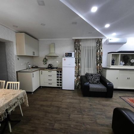 G&M Apartment Tbilisi Luaran gambar