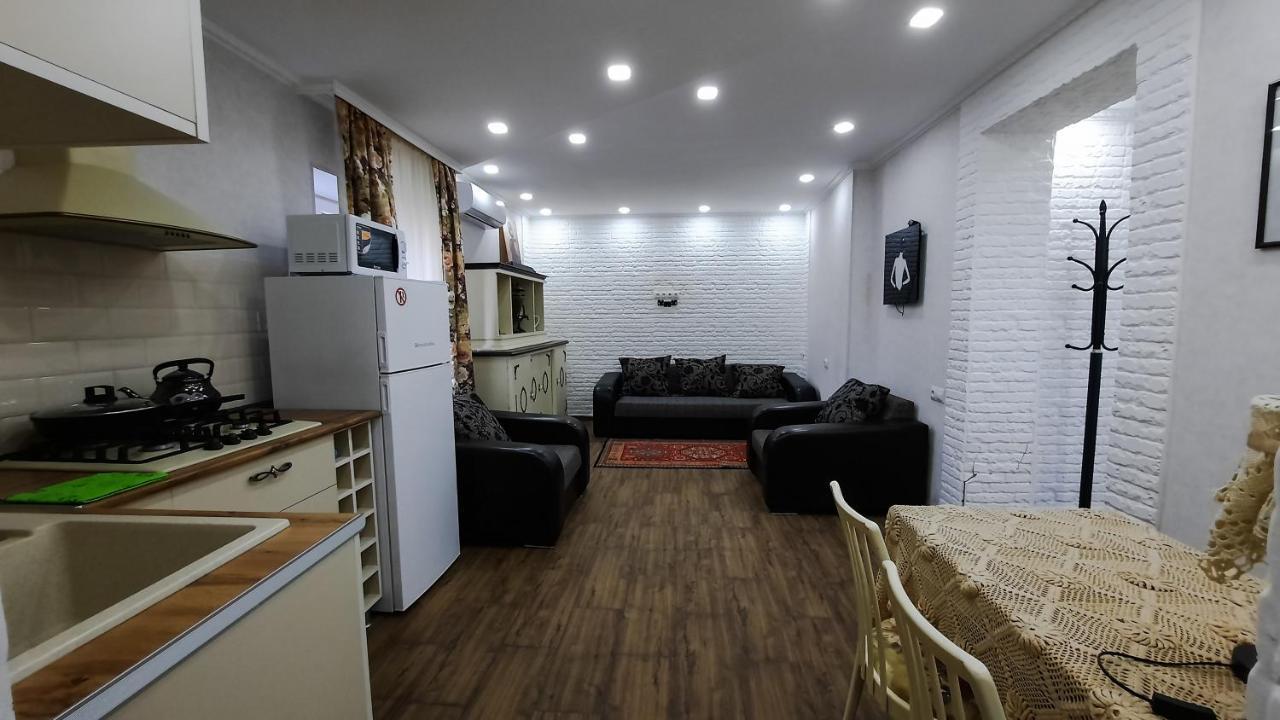 G&M Apartment Tbilisi Luaran gambar
